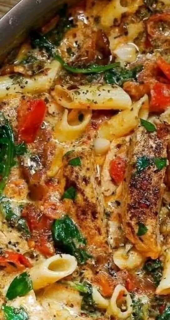 One Pot Creamy Sun-Dried Tomato and Spinach Pasta with Chicken