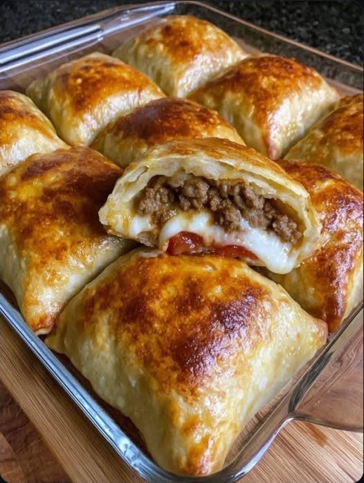Ultimate Cheesy Beef Rolls — Easy Ground-Beef & Cheese Stuffed Rolls for Weeknights
