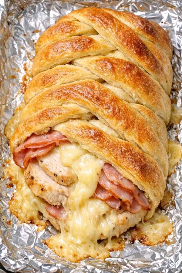 Cheesy Chicken and Ham Stuffed Bread